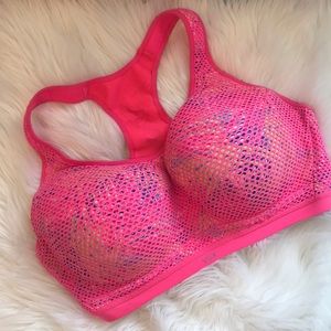 Victoria’s Secret Sports Bra 40E (40DD)